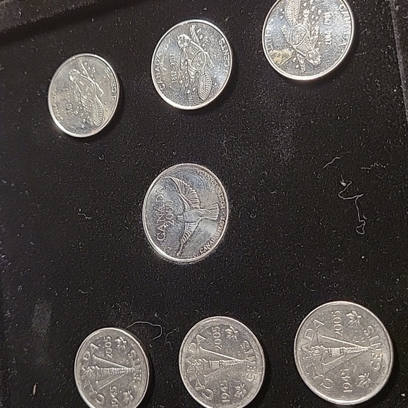 Canadian Commemorative Coin Set - Picture 2 of 2